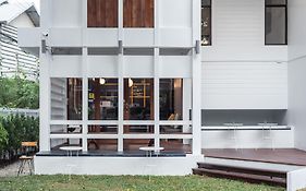 เดอะ เมลโลว์ พิลโลว์ แอท เชียงใหม่ เกท (SHA Extra Plus)